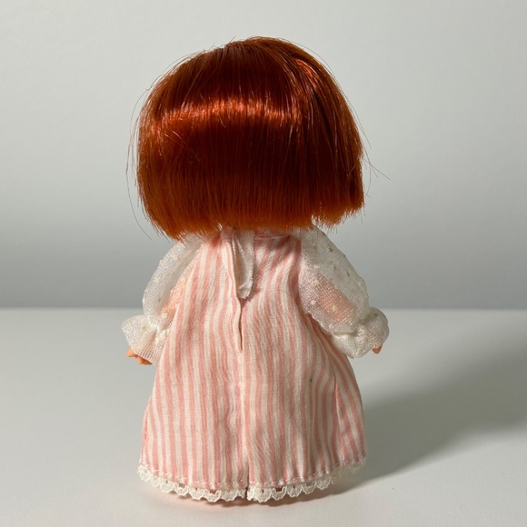 Vintage 80s Kenner Strawberry Shortcake Sweet Sleeper Doll (18B) - Picture 6 of 11
